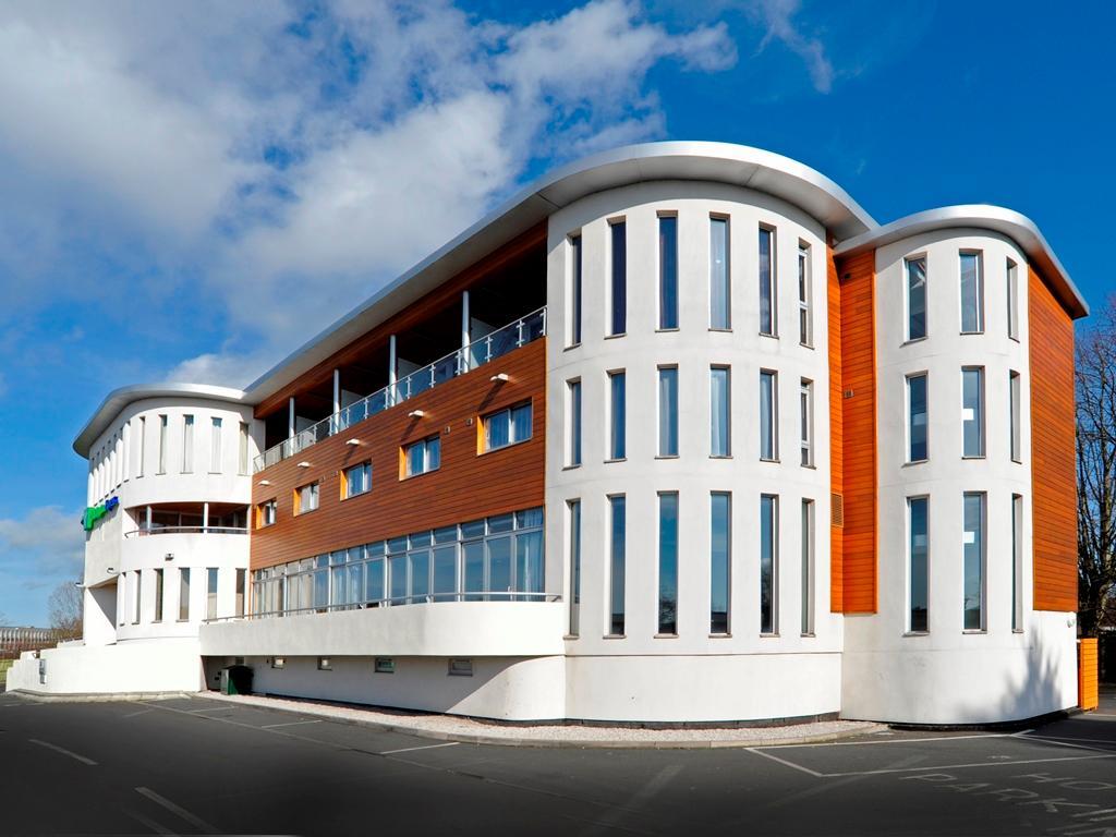 Holiday Inn Express Crewe, An Ihg Hotel Exteriör bild