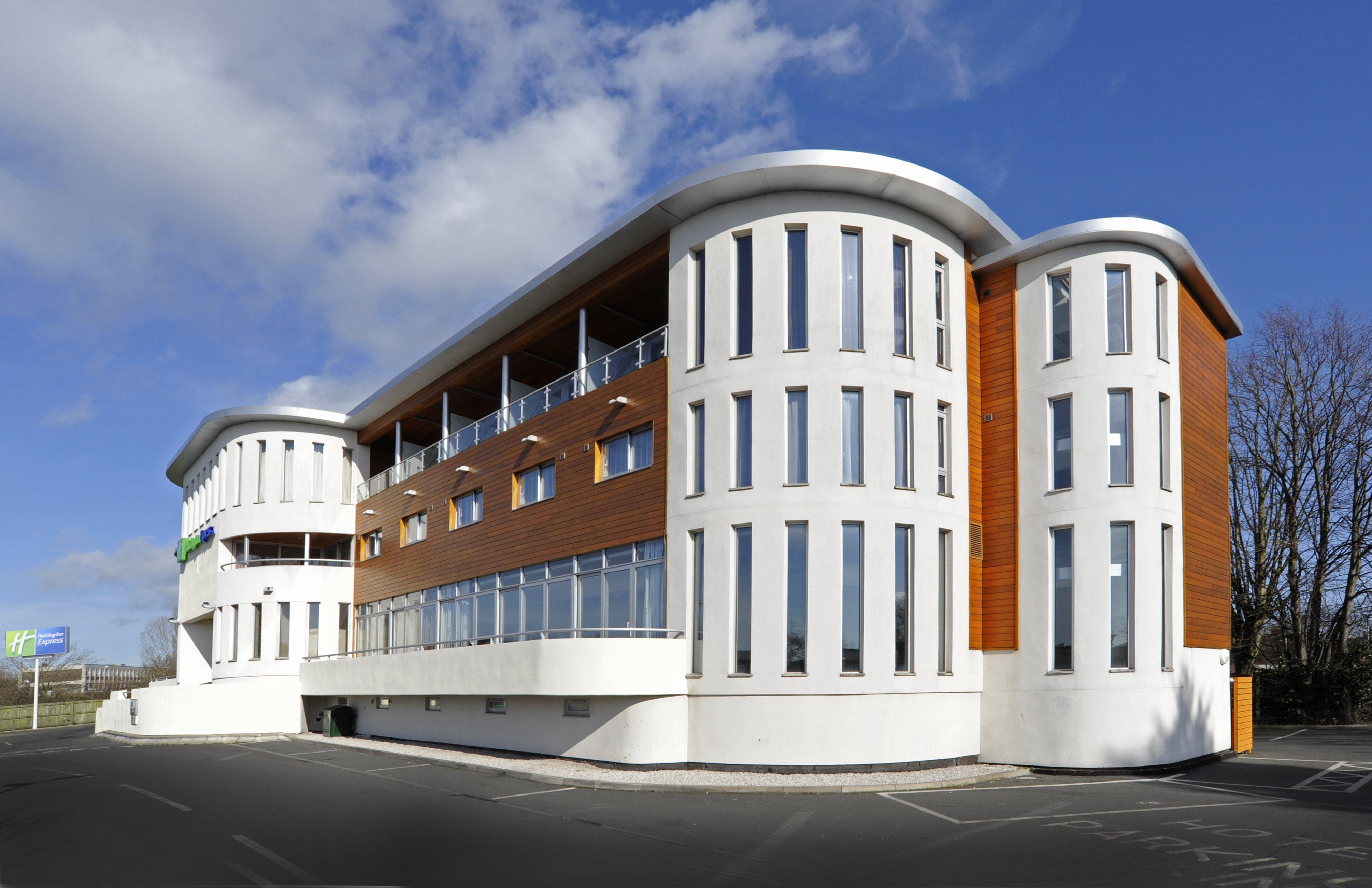Holiday Inn Express Crewe, An Ihg Hotel Exteriör bild